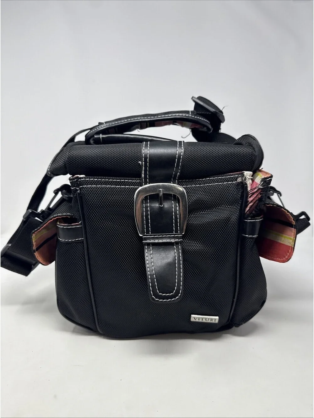 VITURI Black Camera Bag Case with Pink Striped Interior & Divider